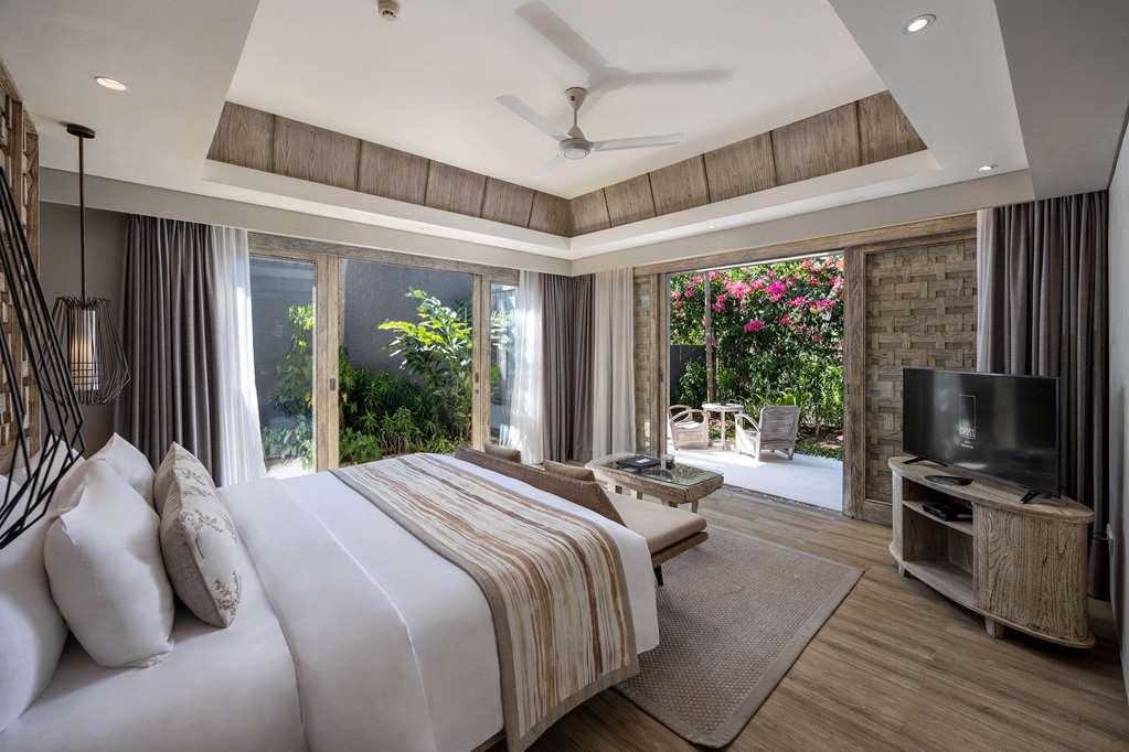 ホテル Cross Bali Breakers ジンバラン 部屋 写真